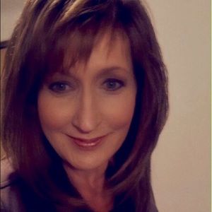 Meet your Posher, Carmen